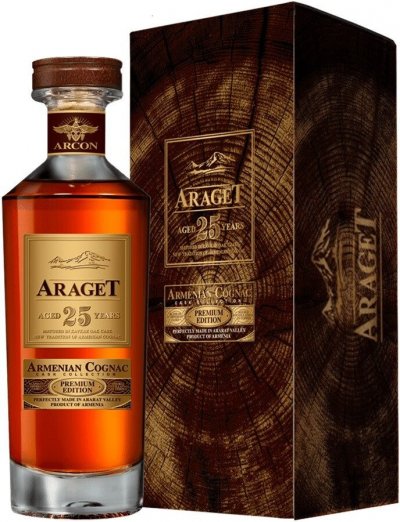Коньяк "Araget" 25 Years Old, gift box, 0.5 л