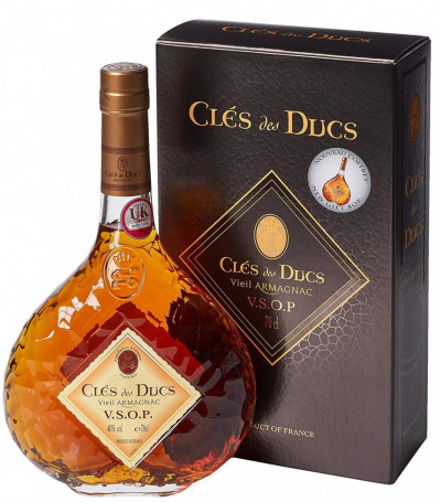 Арманьяк "Cles des Ducs" VSOP, Armagnac AOC, gift box, 0.7 л