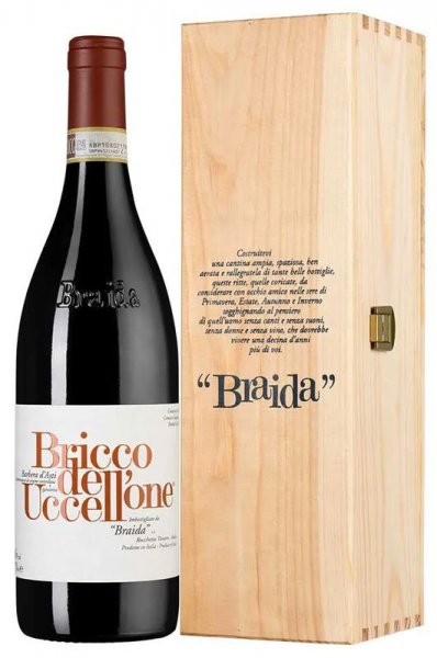 Вино "Bricco dell'Uccellone", Barbera d'Asti DOC, 2019, wooden box, 1.5 л