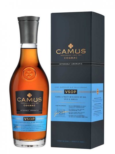 Коньяк Camus V.S.O.P., gift box, 0.5 л