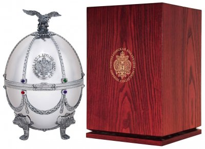Набор "Императорская Коллекция" в футляре в форме яйца Фаберже, Серебро, в деревянной коробке, 0.7 л