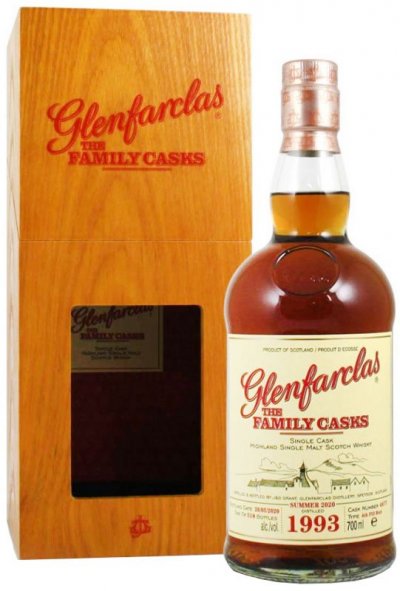 Виски Glenfarclas 1993 "Family Casks" (57,6%), wooden box, 0.7 л