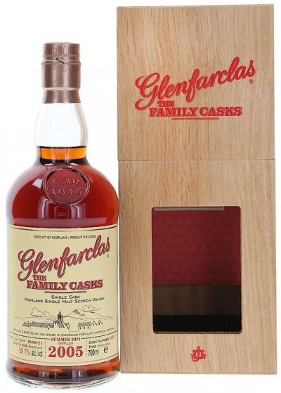 Виски Glenfarclas 2005 "Family Casks" (59,7%), wooden box, 0.7 л