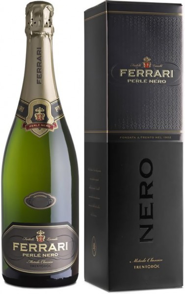 Игристое вино Ferrari, "Perle Nero", Trento DOC, 2008, gift box
