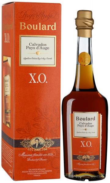 Кальвадос Boulard XO, Pays d'Auge AOC, gift box, 0.7 л