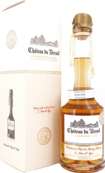 Кальвадос Chateau du Breuil, "Finition en Futs de Sherry Oloroso" 7 Ans d'Age, Pays d'Auge AOC, gift box, 0.7 л