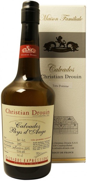 Кальвадос Christian Drouin, Calvados Pays d'Auge "Tres Pomme", gift box, 0.7 л