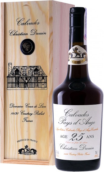 Кальвадос Coeur de Lion Calvados 25 ans, wooden box, 0.7 л