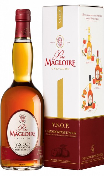 Кальвадос Pere Magloire VSOP with gift box, 0.7 л