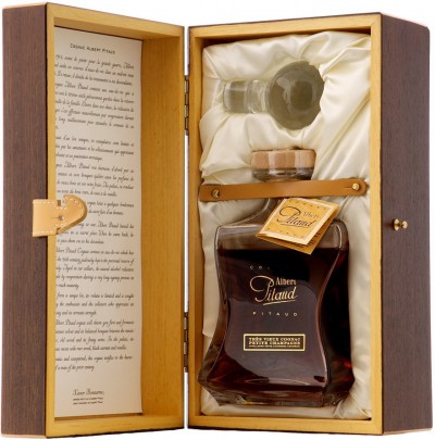 Коньяк "Albert Pitaud", Petite Champagne AOC, wooden box, 0.75 л
