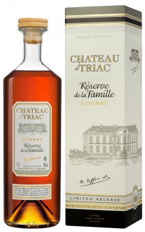 Коньяк Chateau de Triac "Reserve de la Famille", gift box, 0.7 л