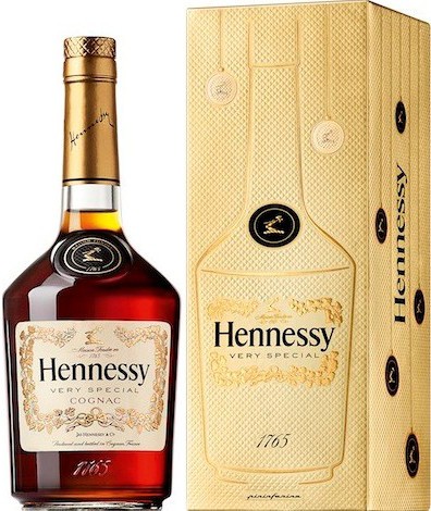 Коньяк Hennessy V.S., gift box, 0.7 л