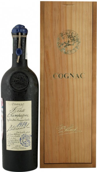 Коньяк Lheraud, Cognac 1979 Petite Champagne, 0.7 л