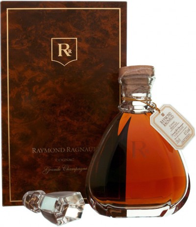 Коньяк Raymond Ragnaud, "Hors d'Age", in cristal decanter, gift box, 0.7 л