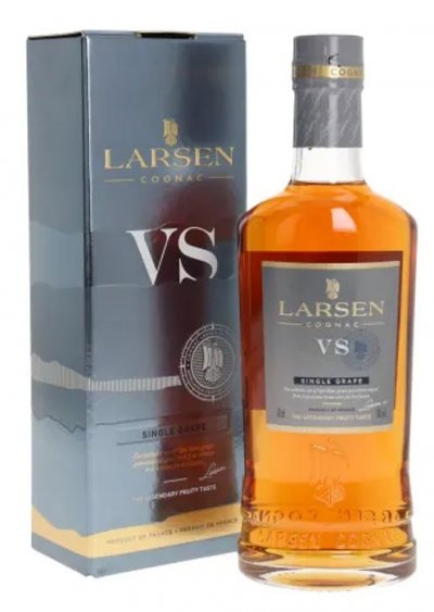 Коньяк "Larsen" VS, gift box, 0.7 л
