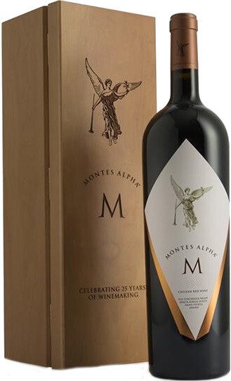 Вино Montes, "Alpha M", Apalta DO, 2020, wooden box, 1.5 л