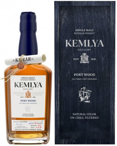 Виски "Kemlya" Port Wood, wooden box, 0.7 л