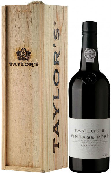 Портвейн Taylor's, Vintage Port, 2003, wooden box