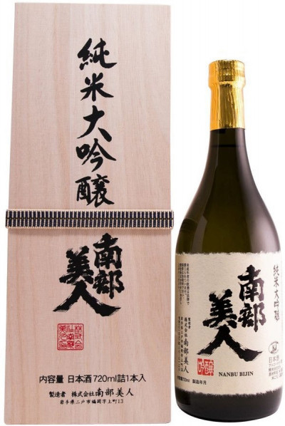 Саке Nanbu Bijin, Junmai Daiginjo, wooden box, 0.72 л