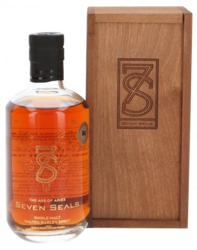 Виски Seven Seals "The Age of Aries" Zodiac, Single Malt Whisky, wooden box, 0.5 л