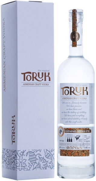 Водка "Toruk" Craft, gift box, 0.75 л