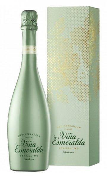 Игристое вино Torres, "Vina Esmeralda" Sparkling Brut, 2021, gift box