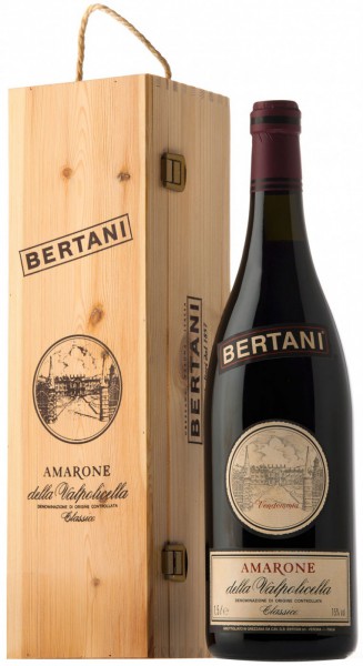 Вино Bertani, Amarone Della Valpolicella Classico DOC, 2004, in wooden box, 1.5 л
