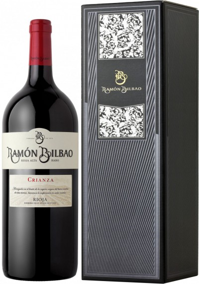 Вино Bodegas Ramon Bilbao, Crianza, Rioja DOC, 2011, gift box, 1.5 л