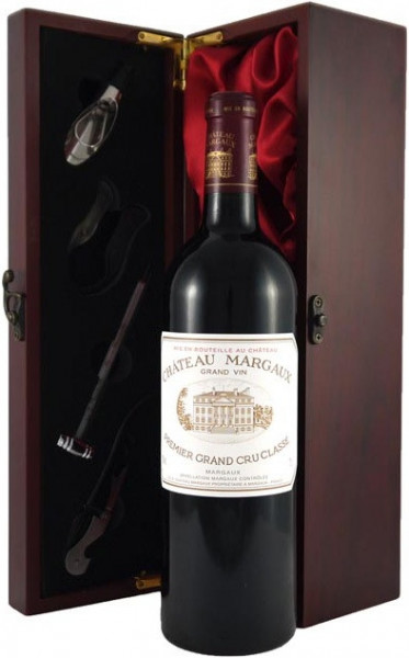 Вино Chateau Margaux, Margaux AOC Premier Grand Cru Classe, 2011, gift box