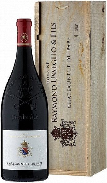 Вино Domaine Usseglio Raymond & Fils, Chateauneuf du Pape AOC Rouge, 2015, wooden box, 1.5 л