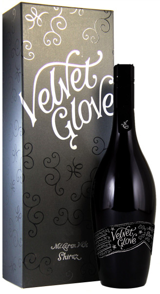 Вино Mollydooker, "Velvet Glove" Shiraz, 2017, gift box