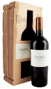Вино TerraMater, "Unusual" Cabernet-Shiraz-Zinfandel, gift box, 2008