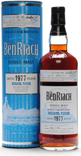 Виски "Benriach" Moscatel Finish, 36 Years Old, 1977, in tube, 0.7 л