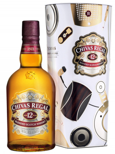 Виски "Chivas Regal" 12 years old, metal box, 0.5 л