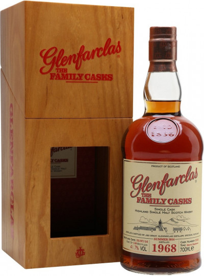 Виски Glenfarclas 1968 "Family Casks" (41,7%), in wooden box, 0.7 л