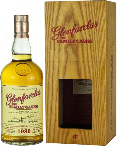 Виски Glenfarclas 1980 "Family Casks" (47,8%), wooden box, 0.7 л