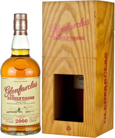 Виски Glenfarclas 2000 "Family Casks" (56,9%), in wooden box, 0.7 л