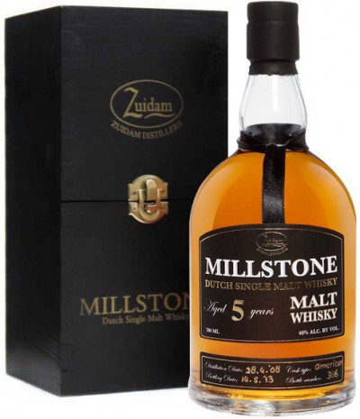 Виски "Millstone" Malt Whisky, 5 Years, gift box, 0.7 л
