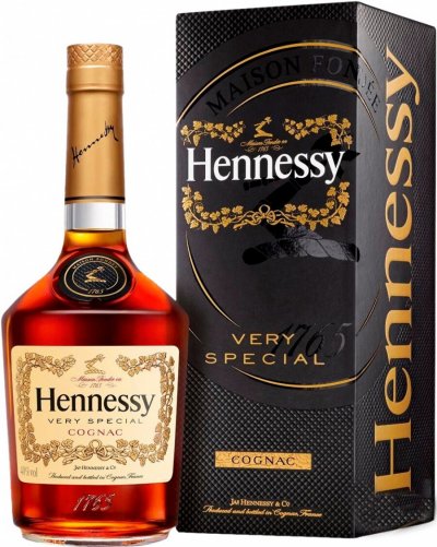 Коньяк Hennessy V.S, with box, 0.7 л